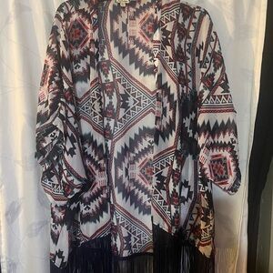 Eyeshadow Geometric Patterned Top